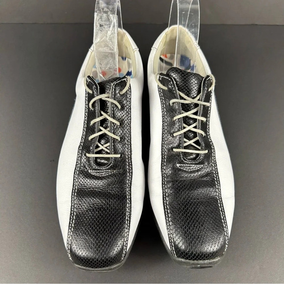 FootJoy Lopro 97223 Golf Shoes White/Black Spikes Women's 7.5M - Picture 3 of 9